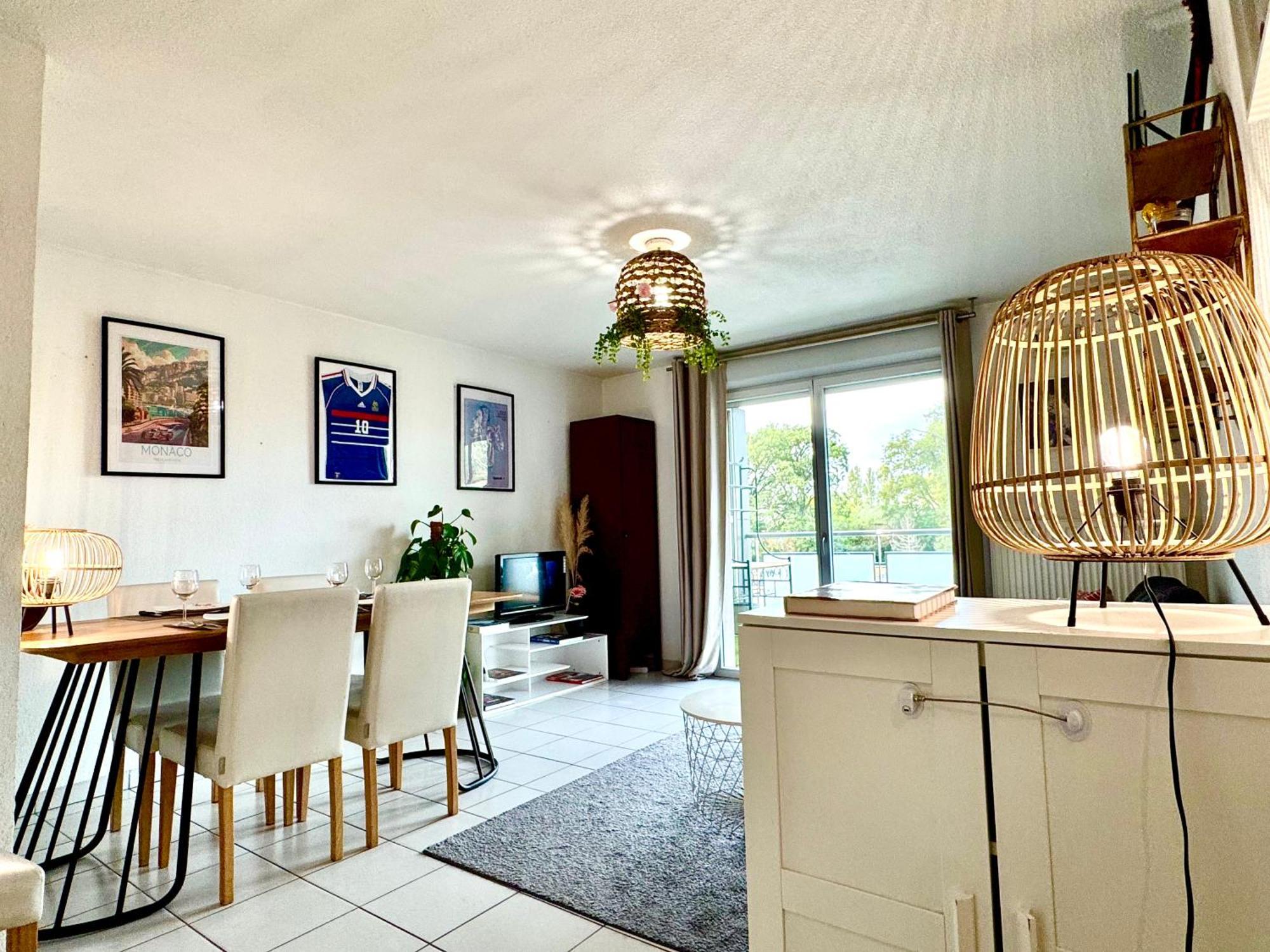 Bel Appartement T3 De 60M2 Avec Parking, Terrasse, Proche Du Metro Et Du Periph トゥールーズ エクステリア 写真