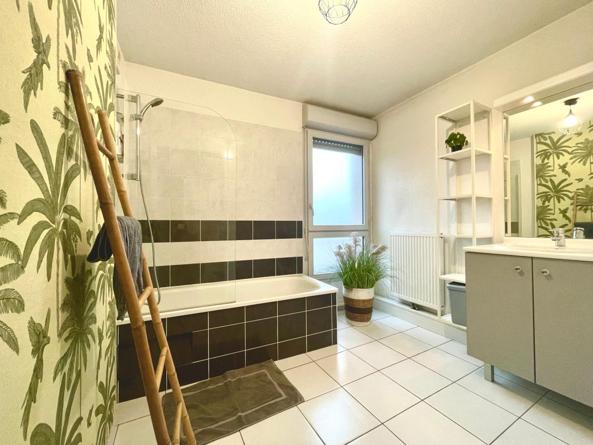 Bel Appartement T3 De 60M2 Avec Parking, Terrasse, Proche Du Metro Et Du Periph トゥールーズ エクステリア 写真